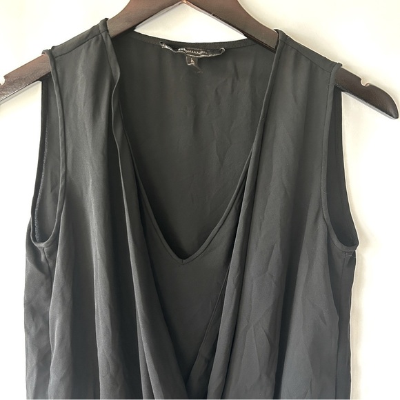 BCBGMaxAzria Women’s Black Antonella V-Neck Faux Wrap Hi Low Tank Top Size XXS - Picture 4 of 8